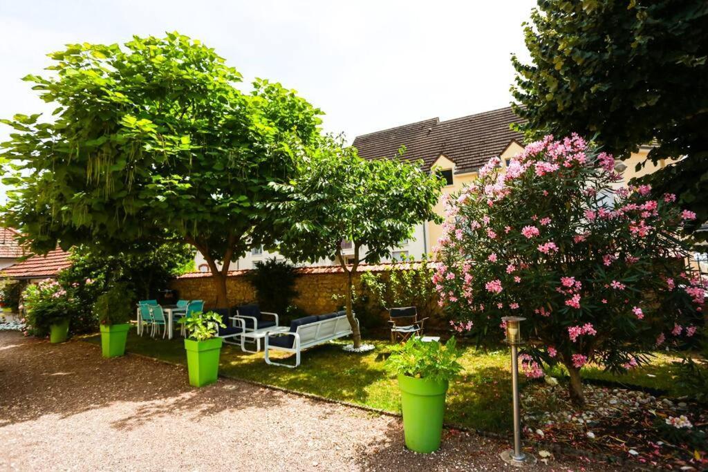 F3 80 M2 Longere Plain Pied Au Centre Auxonne. Villa Buitenkant foto