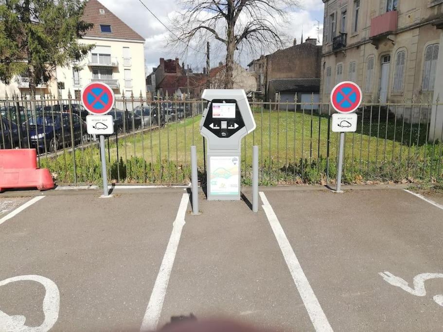 F3 80 M2 Longere Plain Pied Au Centre Auxonne. Villa Buitenkant foto